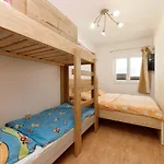 Lavanda - Family Friendly, Beachfront Апартаменты *