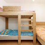 Lavanda - Family Friendly, Beachfront * Пашман