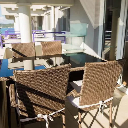 Lavanda - Family Friendly, Beachfront *