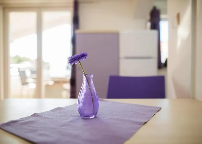 Lavanda - Family Friendly, Beachfront Pašman