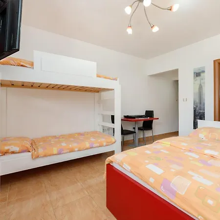 Apartment Lavanda - Family Friendly, Beachfront