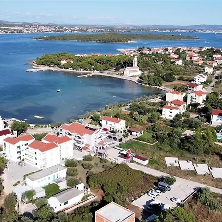 Appartamento Lavanda - Family Friendly, Beachfront