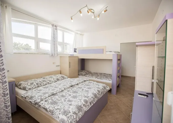 Апартаменты Lavanda - Family Friendly, Beachfront *